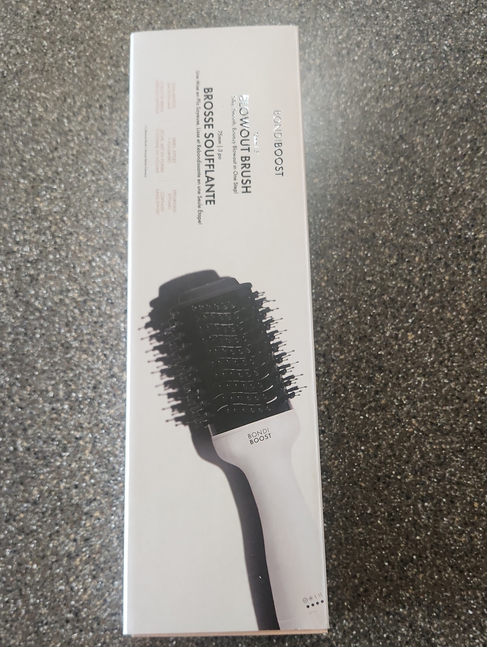 BondiBoost White Blowout Brush for Smooth Styling